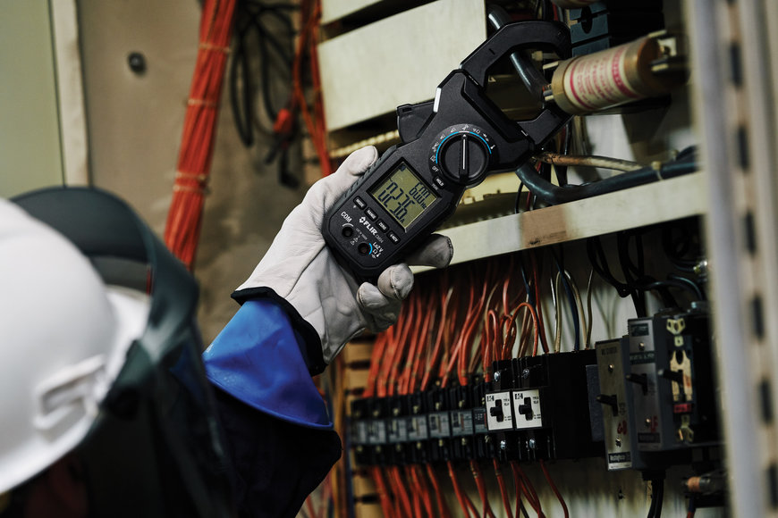 FLIR presenta el medidor de tenaza de alta corriente CM94 para servicios de suministro y contratistas eléctricos industriales
